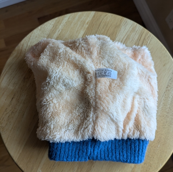 L.L.K Jids Girls Beanie Pom Pom Blue with Hearts White 100% Acrylic Winter - Picture 3 of 6